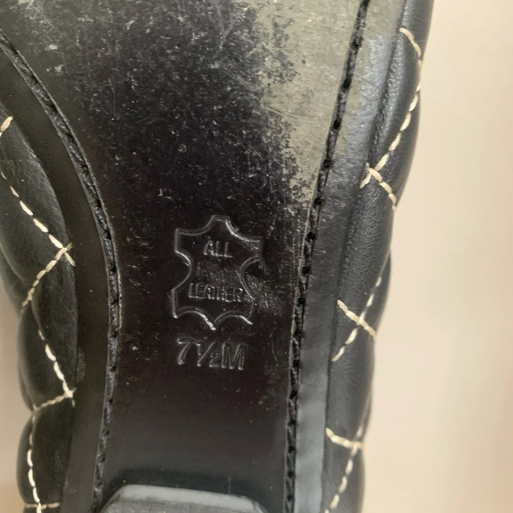 Tory Burch Reva “Chanel Style” black white stitched flats SIZE 7.5